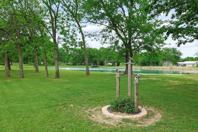 3939 Fm 2194, Celeste, TX 75423