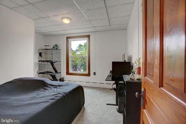 63 LINDEN AVE N, Greencastle, PA 17225