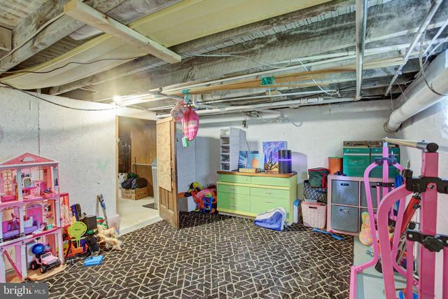 63 LINDEN AVE N, Greencastle, PA 17225