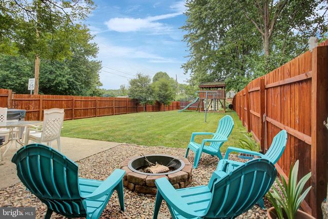 63 LINDEN AVE N, Greencastle, PA 17225