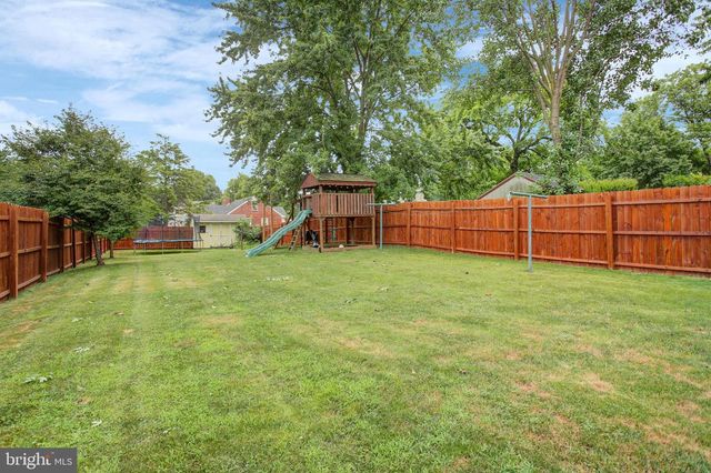 63 LINDEN AVE N, Greencastle, PA 17225