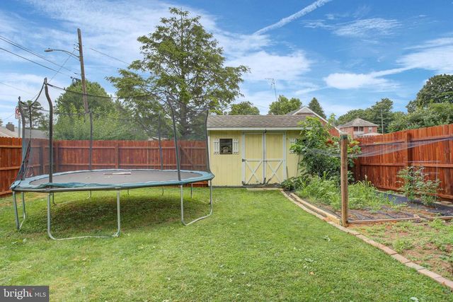 63 LINDEN AVE N, Greencastle, PA 17225