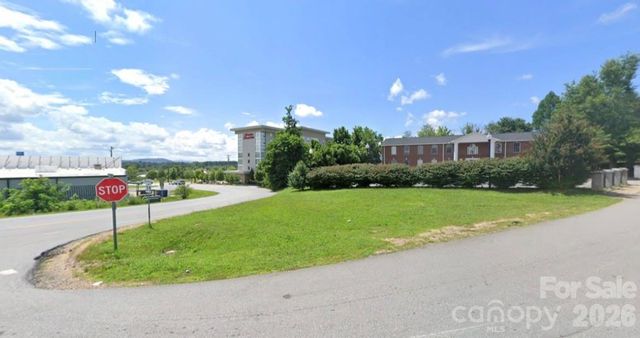 99999 Rocky Ridge Road, Asheville, NC 28806