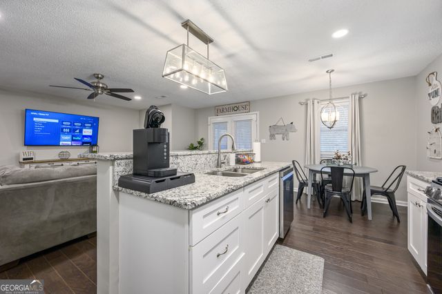10 Jill Lane, Cartersville, GA 30120