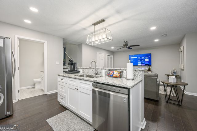 10 Jill Lane, Cartersville, GA 30120