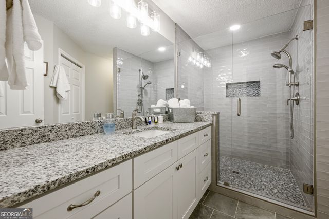 10 Jill Lane, Cartersville, GA 30120