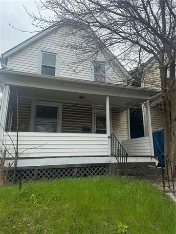 201 Locust St, New Kensington, PA 15068