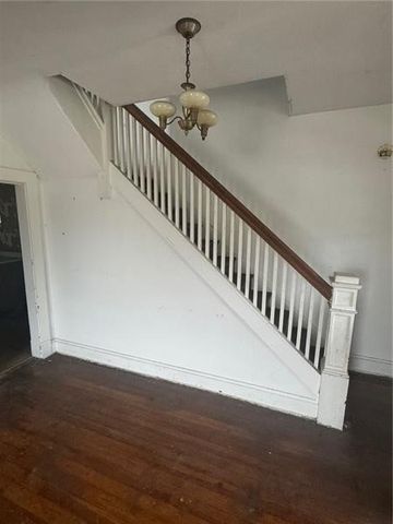201 Locust St, New Kensington, PA 15068