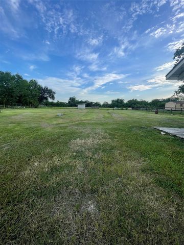 4457 County Road 537, Alvin, TX 77511