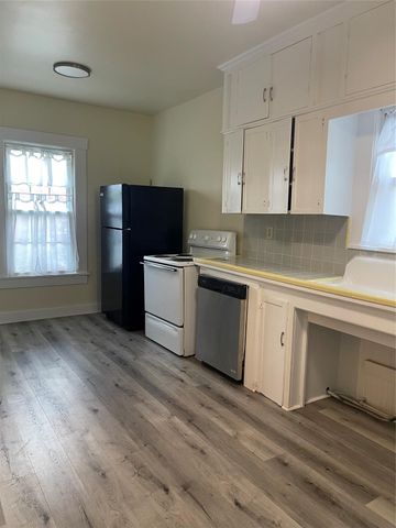 4457 County Road 537, Alvin, TX 77511