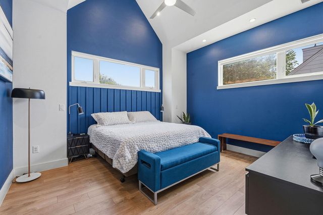 2806 W 44th ST B, Austin, TX 78731