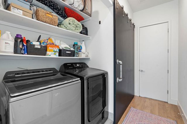 2806 W 44th ST B, Austin, TX 78731