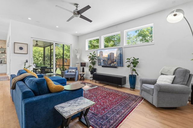 2806 W 44th ST B, Austin, TX 78731