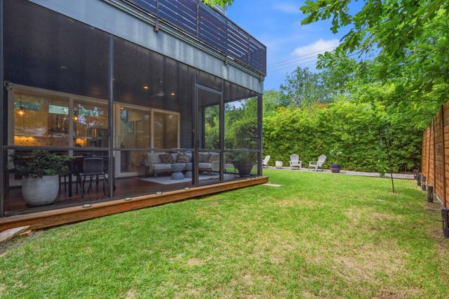 2806 W 44th ST B, Austin, TX 78731