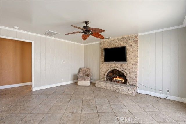 1077 Pecan, Madera, CA 93637