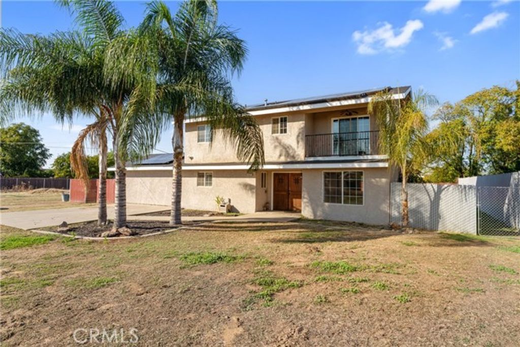 1077 Pecan, Madera, CA 93637