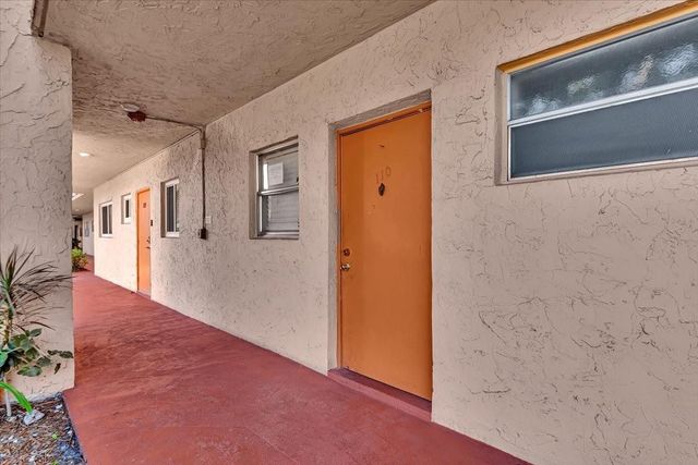 8380 Lagos De Campo Boulevard 110, Tamarac, FL 33321