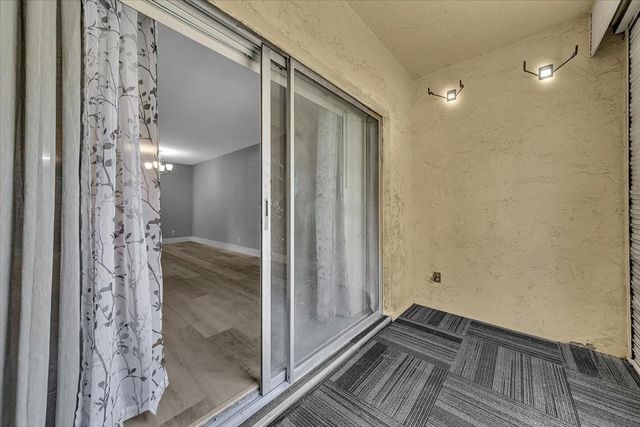 8380 Lagos De Campo Boulevard 110, Tamarac, FL 33321