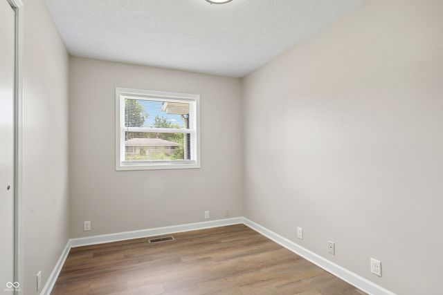 7550 E 51st Street, Indianapolis, IN 46226