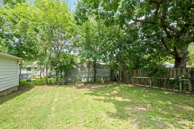 7550 E 51st Street, Indianapolis, IN 46226