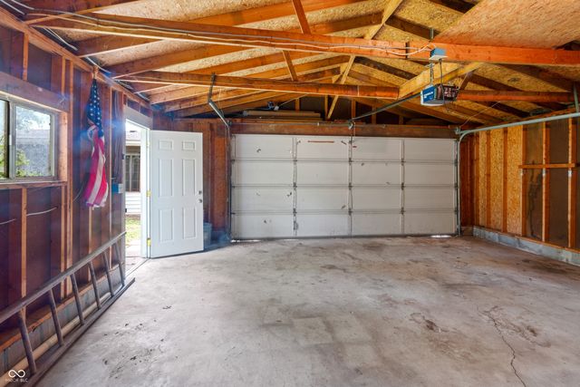 7550 E 51st Street, Indianapolis, IN 46226