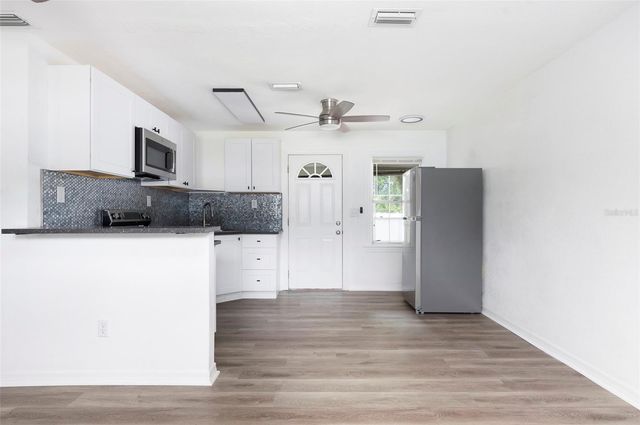 7102 62ND STREET N, Pinellas Park, FL 33781