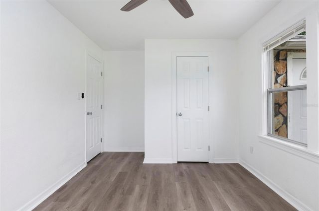7102 62ND STREET N, Pinellas Park, FL 33781