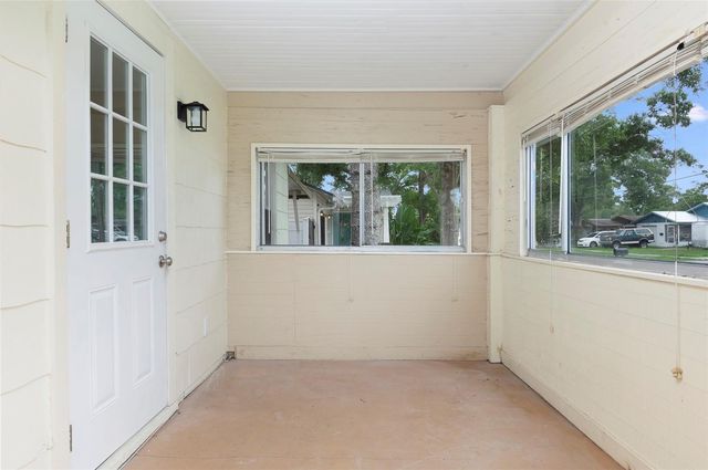 7102 62ND STREET N, Pinellas Park, FL 33781