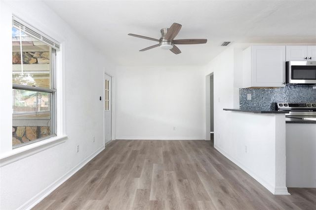 7102 62ND STREET N, Pinellas Park, FL 33781