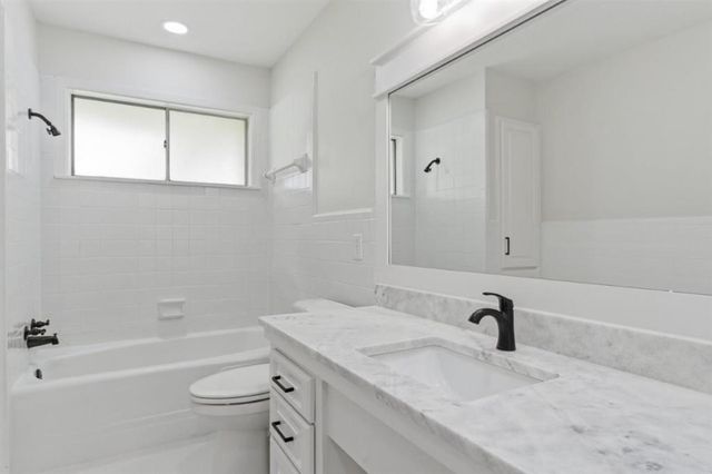 4114 Pleasant Drive, Lake Charles, LA 70605
