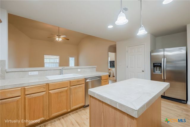 1737 Scenic View Drive, Canyon Lake, TX 78133