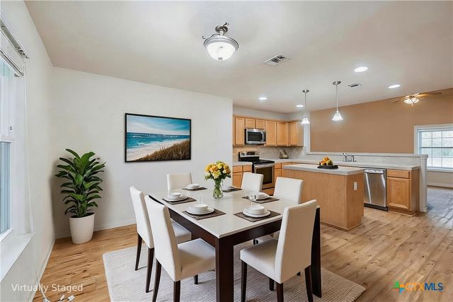 1737 Scenic View Drive, Canyon Lake, TX 78133