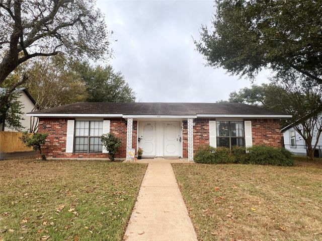 602 S Jackson Street, Brenham, TX 77833