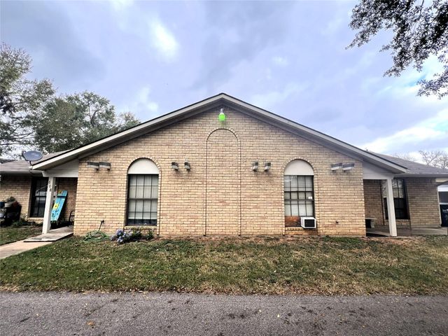 602 S Jackson Street, Brenham, TX 77833