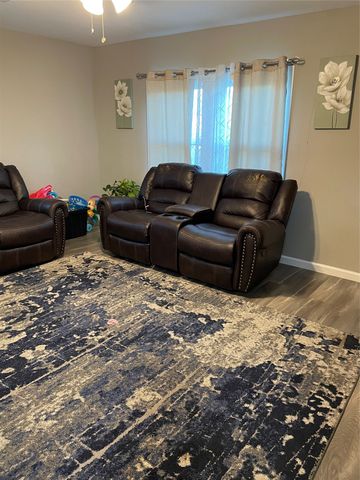 1000 S Spears Street, Alvarado, TX 76009