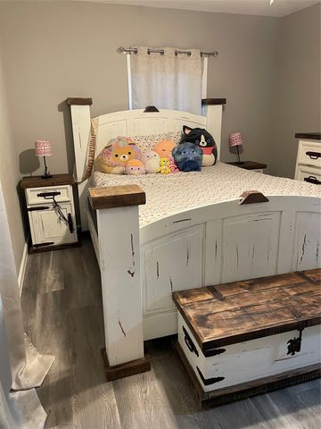 1000 S Spears Street, Alvarado, TX 76009