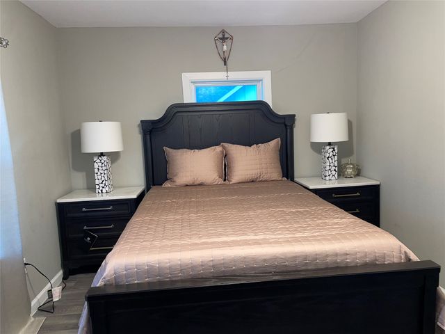 1000 S Spears Street, Alvarado, TX 76009