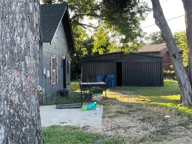 1000 S Spears Street, Alvarado, TX 76009