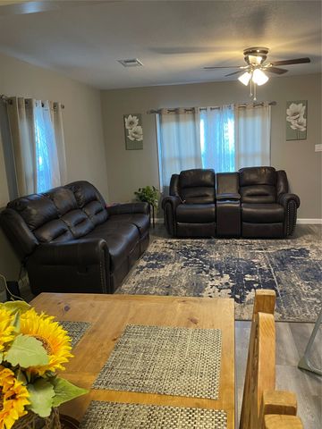 1000 S Spears Street, Alvarado, TX 76009