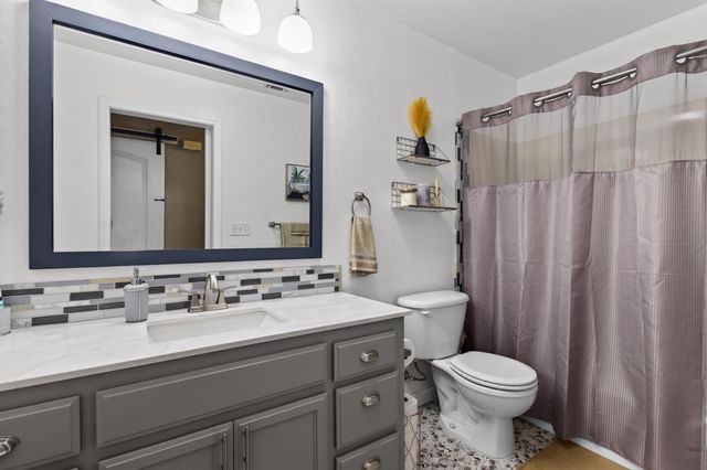 1946 Giuliano Way, Manteca, CA 95336