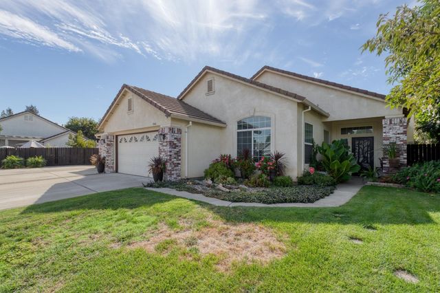 1946 Giuliano Way, Manteca, CA 95336