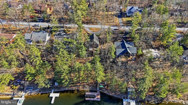 241 SUNSET CIR, Cross Junction, VA 22625