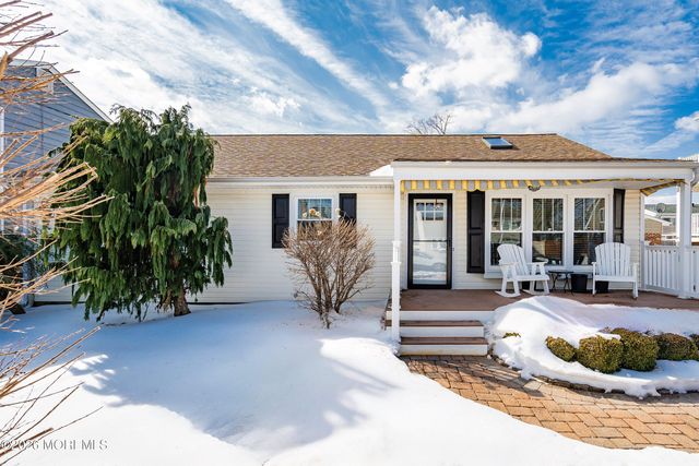 1846 Riviera Parkway, Point Pleasant, NJ 08742