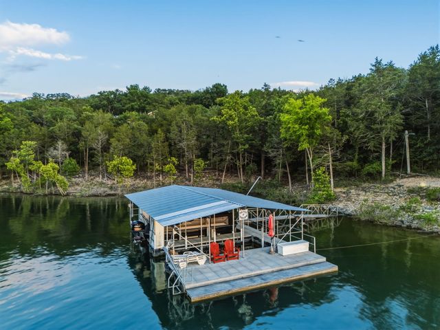 213 Hydes Hollow Lane, Lampe, MO 65681