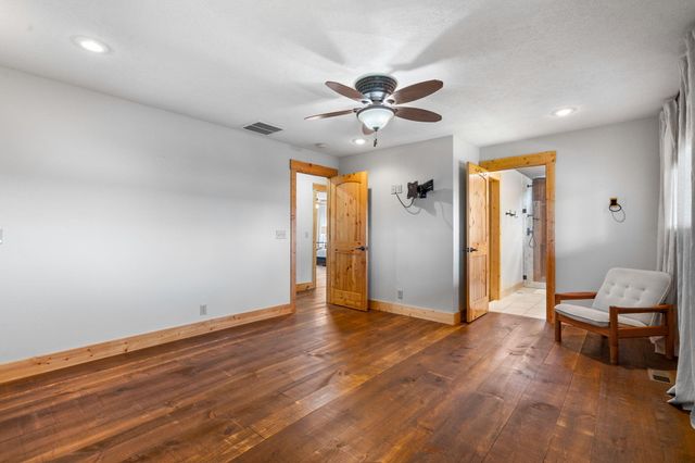 213 Hydes Hollow Lane, Lampe, MO 65681
