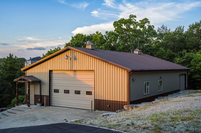 213 Hydes Hollow Lane, Lampe, MO 65681