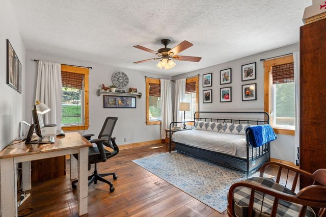 213 Hydes Hollow Lane, Lampe, MO 65681