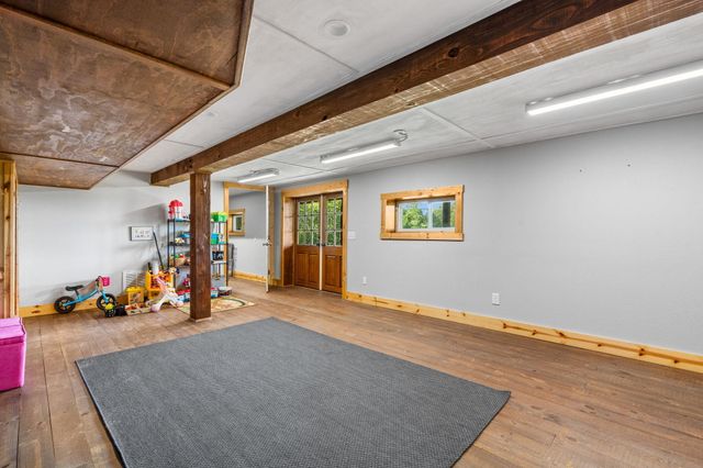 213 Hydes Hollow Lane, Lampe, MO 65681