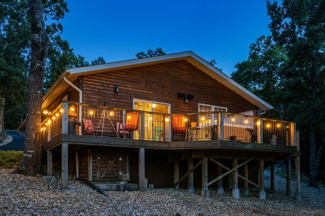 213 Hydes Hollow Lane, Lampe, MO 65681