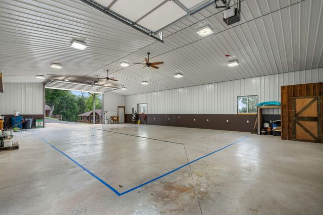 213 Hydes Hollow Lane, Lampe, MO 65681